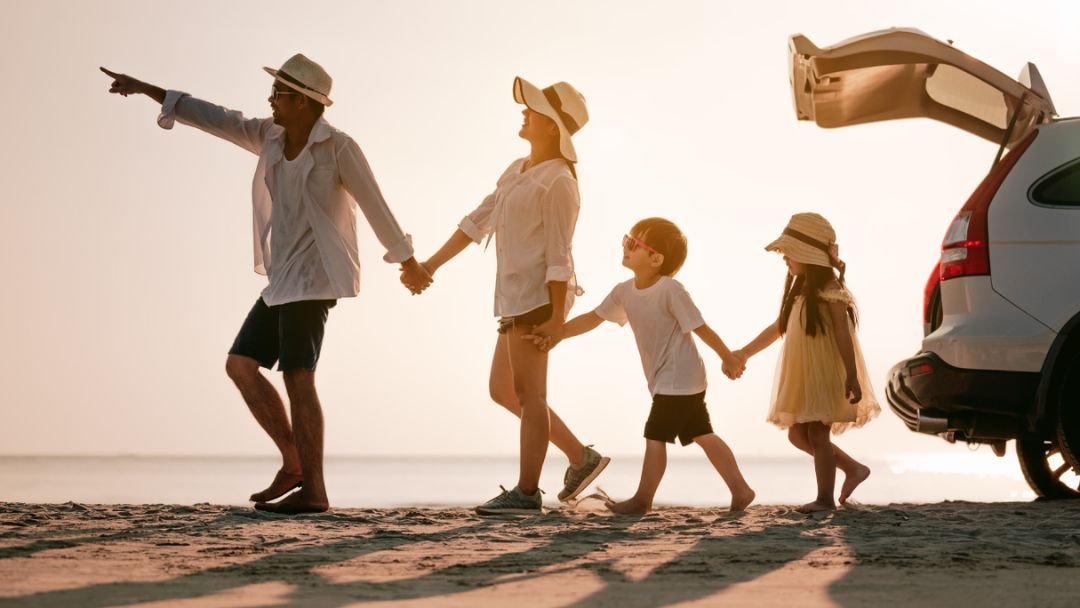 Liburan Seru Bersama Keluarga di Indonesia:  7 Destinasi Wisata yang Cocok untuk Semua Usia