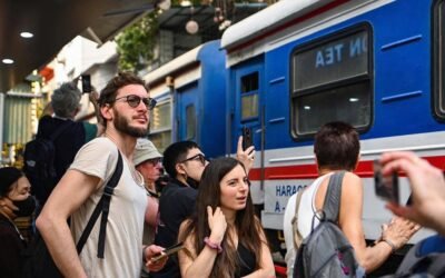 Tourists Evacuated from Hanoi’s Dangerous Train Street Over Safety Fears