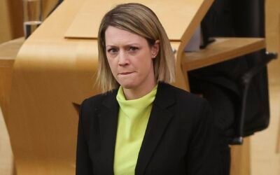 Green Light for Expelling Classroom Thugs in the Philippines