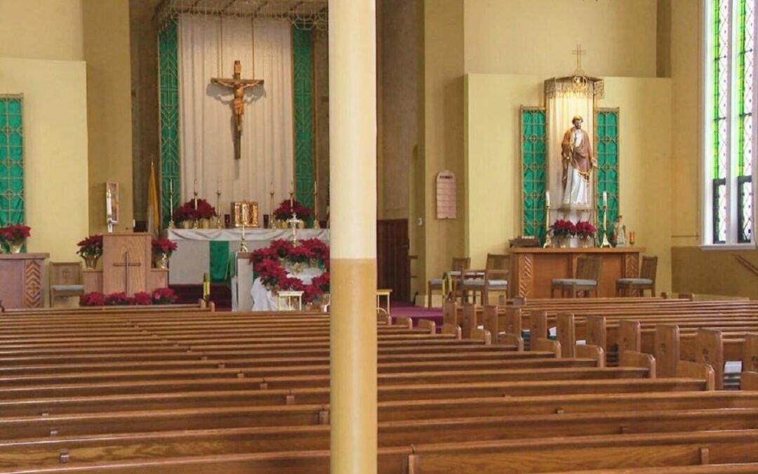 Archdiocese Debunks Miracle, Cites Microbes Responsible for Host Marks