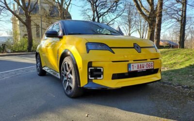 Driving the Renault 5: Navigating Nostalgia and New Energy