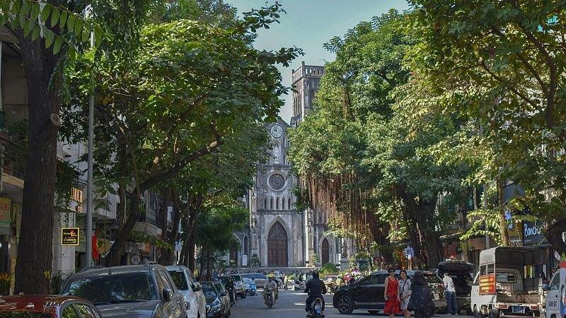 Hanoi’s French Quarter: A Tranquil Oasis of Luxury in the Chaos