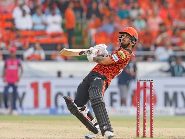 “Twice I Felt MI Lost”: Harbhajan Praises SRH’s Ishan Kishan for Explosive IPL 2025 Knock