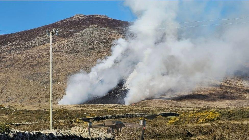 Firefighters Battle Blaze on Slieve Binnian: International Edition (English)