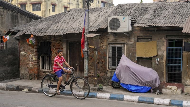 AC Use Soars as Global Heating Worsens, Driving Up Emissions Worldwide