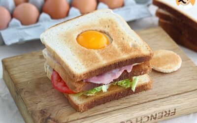 Egg-Cellent Club Sandwich: Watch the Easy Video Recipe!