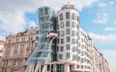 Frank Gehry’s Top 5 Masterpieces You Need to See Worldwide