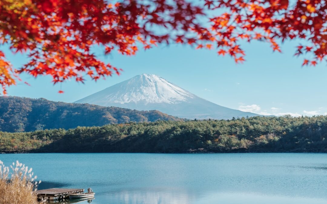 Explore 10 Fascinating Sites Near Mount Fuji: From Charming Villages to Enchanting Ice Caves