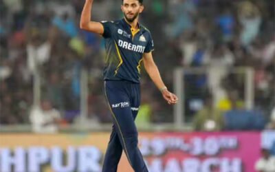 Homecoming Hero: GT’s Prasidh Krishna Eyes RCB Showdown in Bangalore