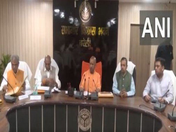 UP: CM Yogi Adityanath Leads Division Review Meet in Bareilly