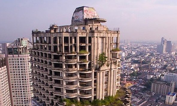 Bangkok’s 49-Storey ‘Ghost Tower’ Virally Survives Powerful Earthquake